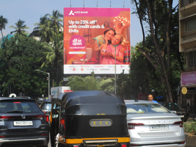 Axis Bank Axis Bank Festive